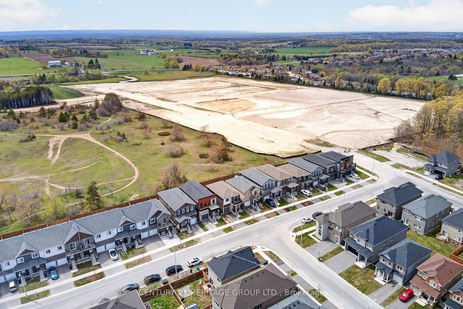 90 Brown Bear Street • Barrie, ON photo 39
