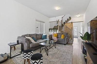 90 Brown Bear Street • Barrie, ON photo 9