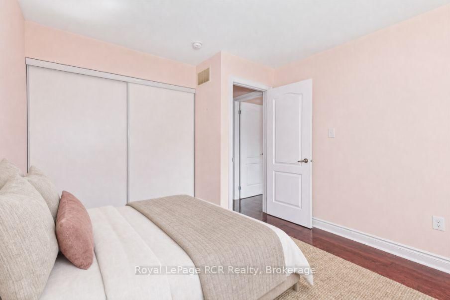 252 Spruce Street • Clearview, ON photo 22