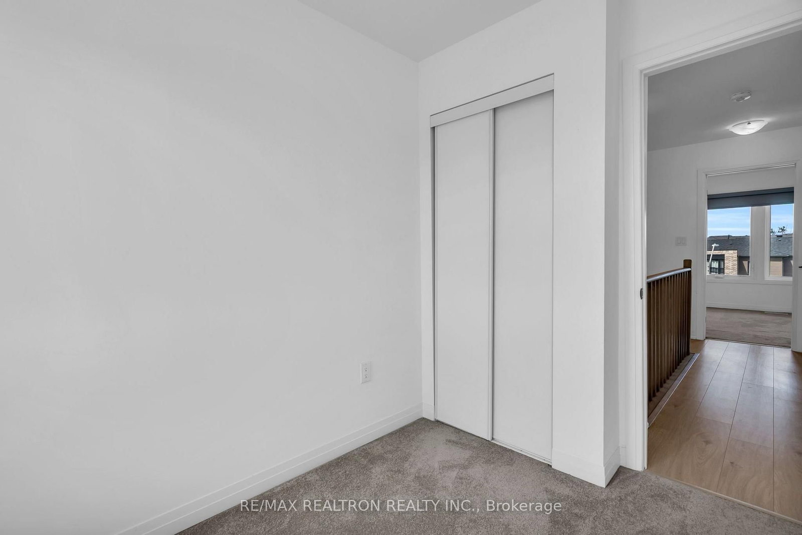 59 Fairlane Avenue • Barrie, ON photo 27