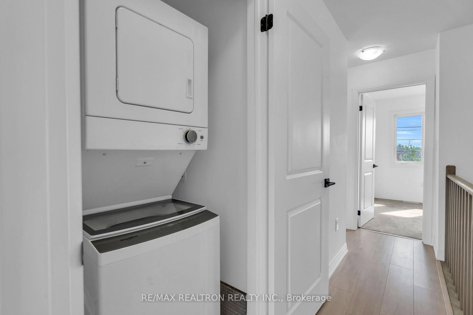59 Fairlane Avenue • Barrie, ON photo 29
