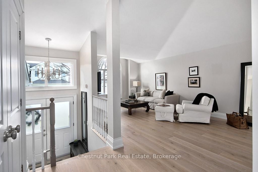 40 Barker Boulevard • Collingwood, ON photo 6