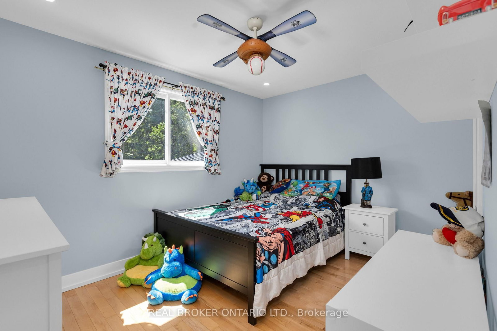 975 Sunnidale Road • Springwater, ON photo 24
