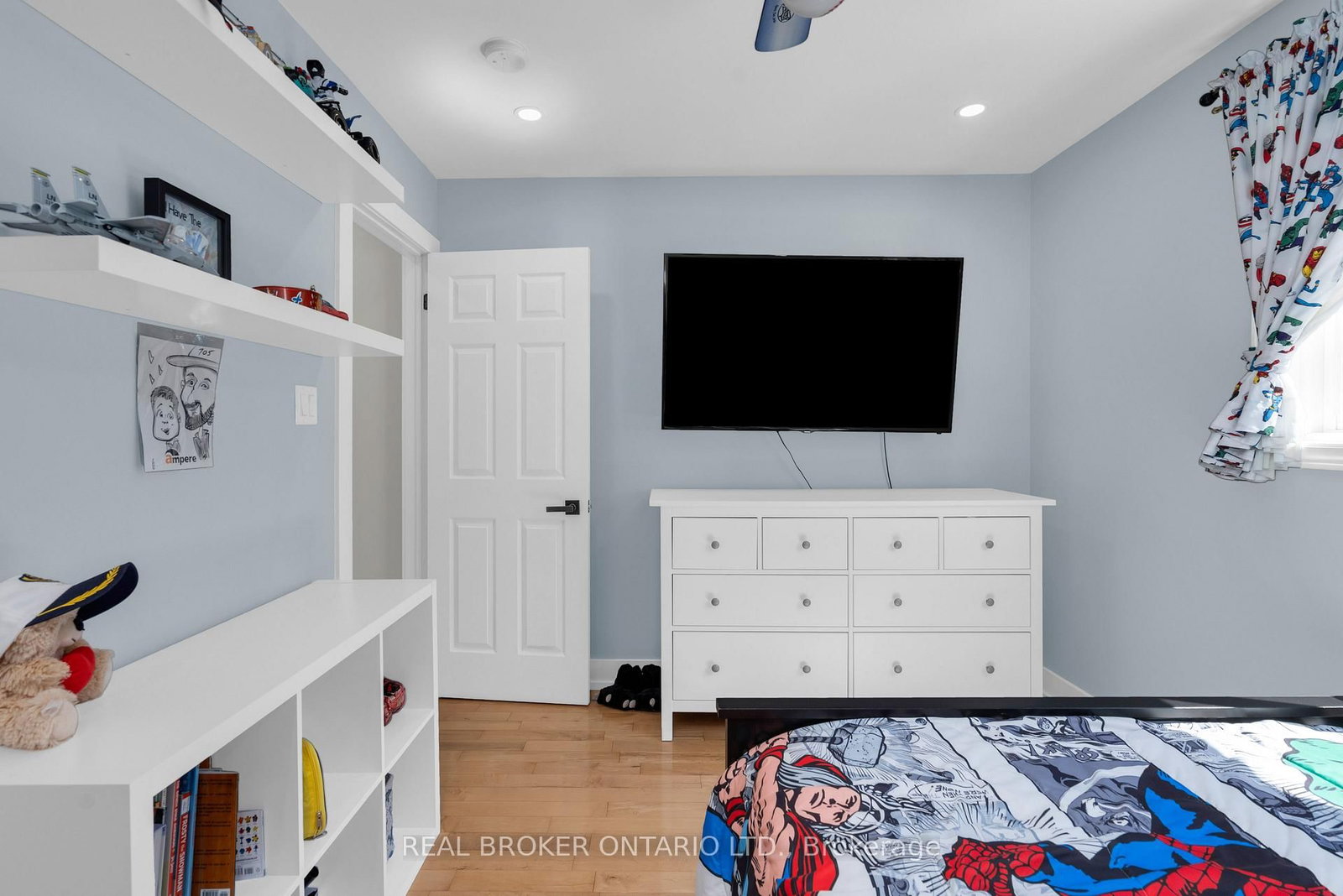 975 Sunnidale Road • Springwater, ON photo 25
