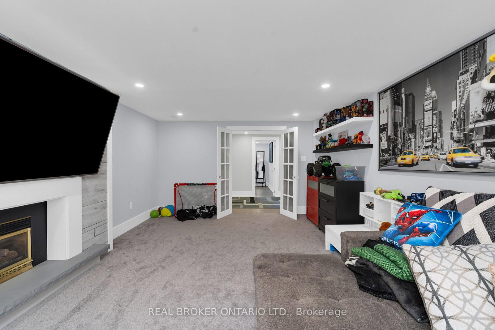 975 Sunnidale Road • Springwater, ON photo 28