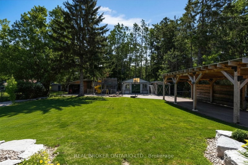 975 Sunnidale Road