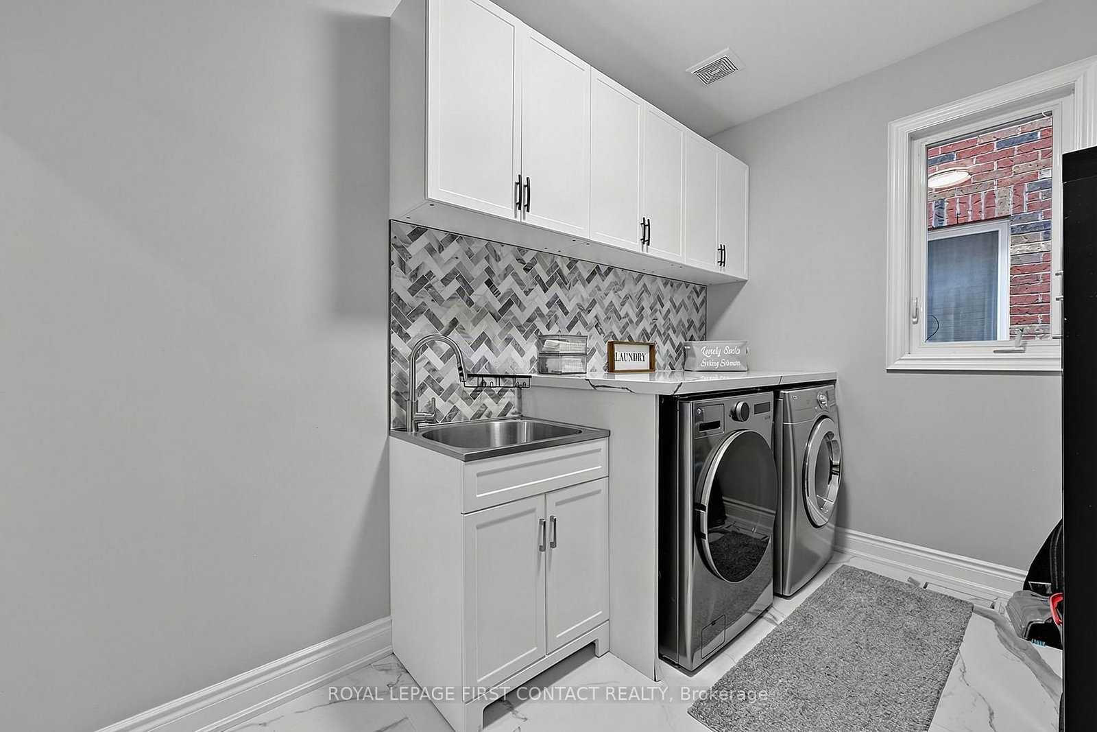36 Regalia Way • Barrie, ON photo 21