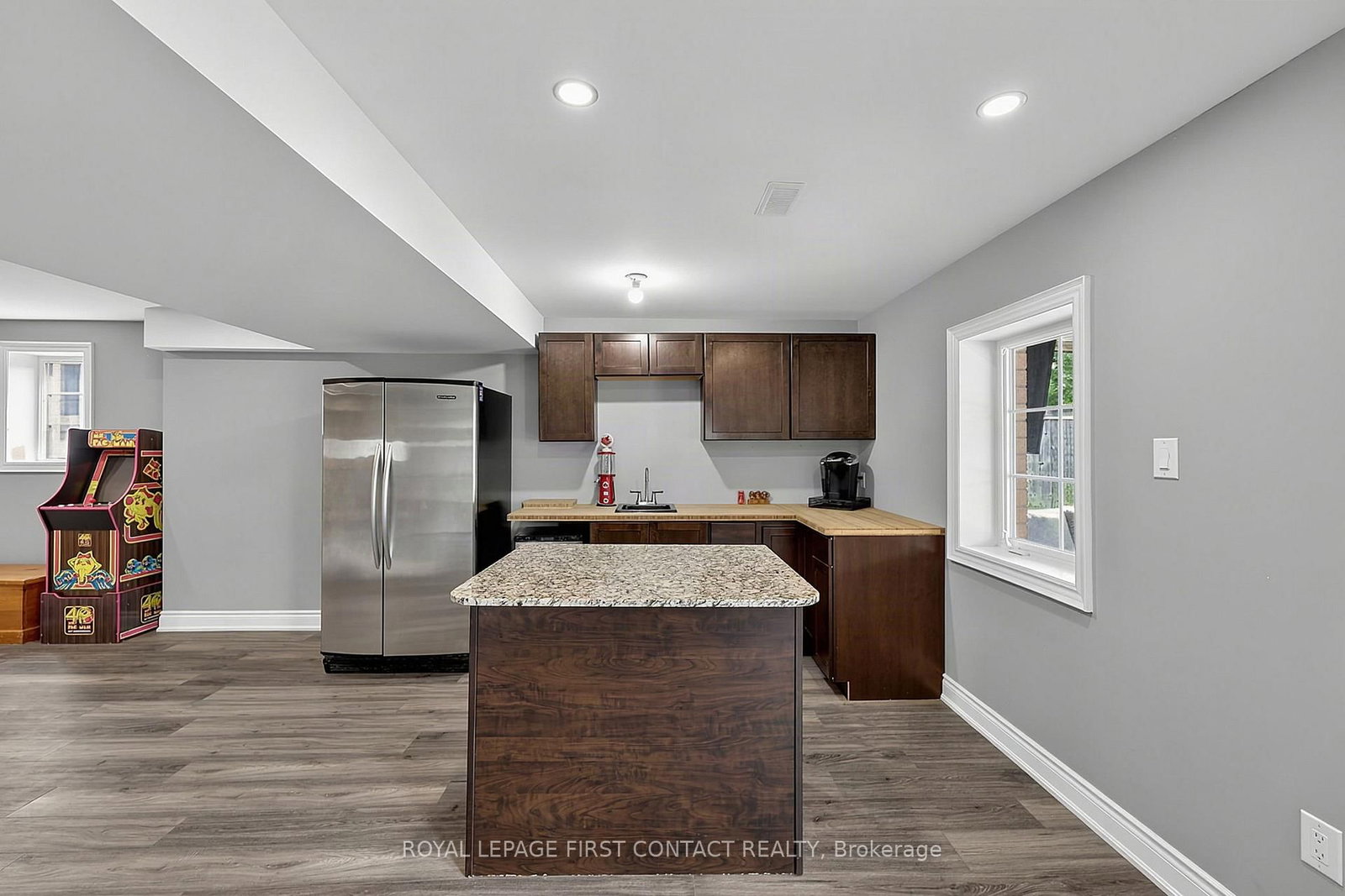 36 Regalia Way • Barrie, ON photo 38