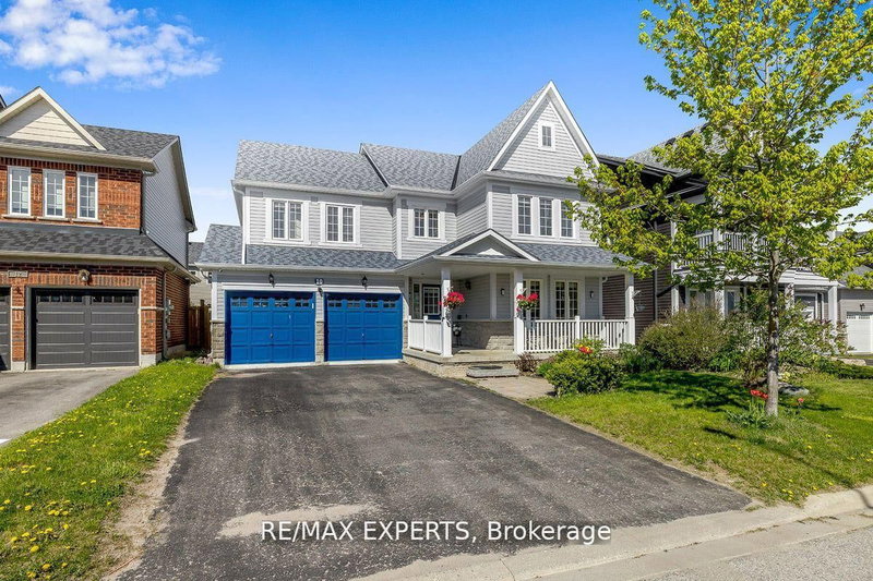 10 Snowden Avenue