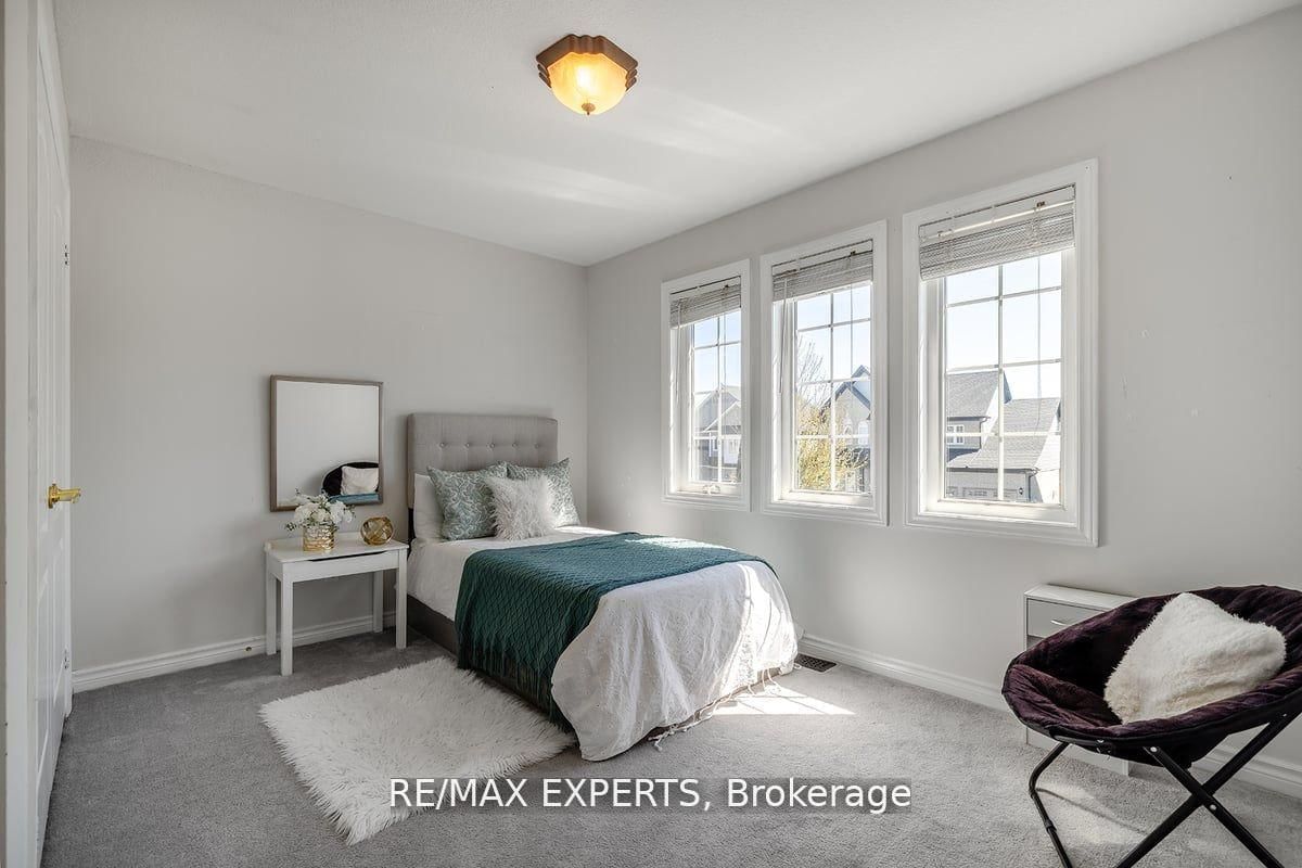 10 Snowden Avenue • Barrie, ON photo 18