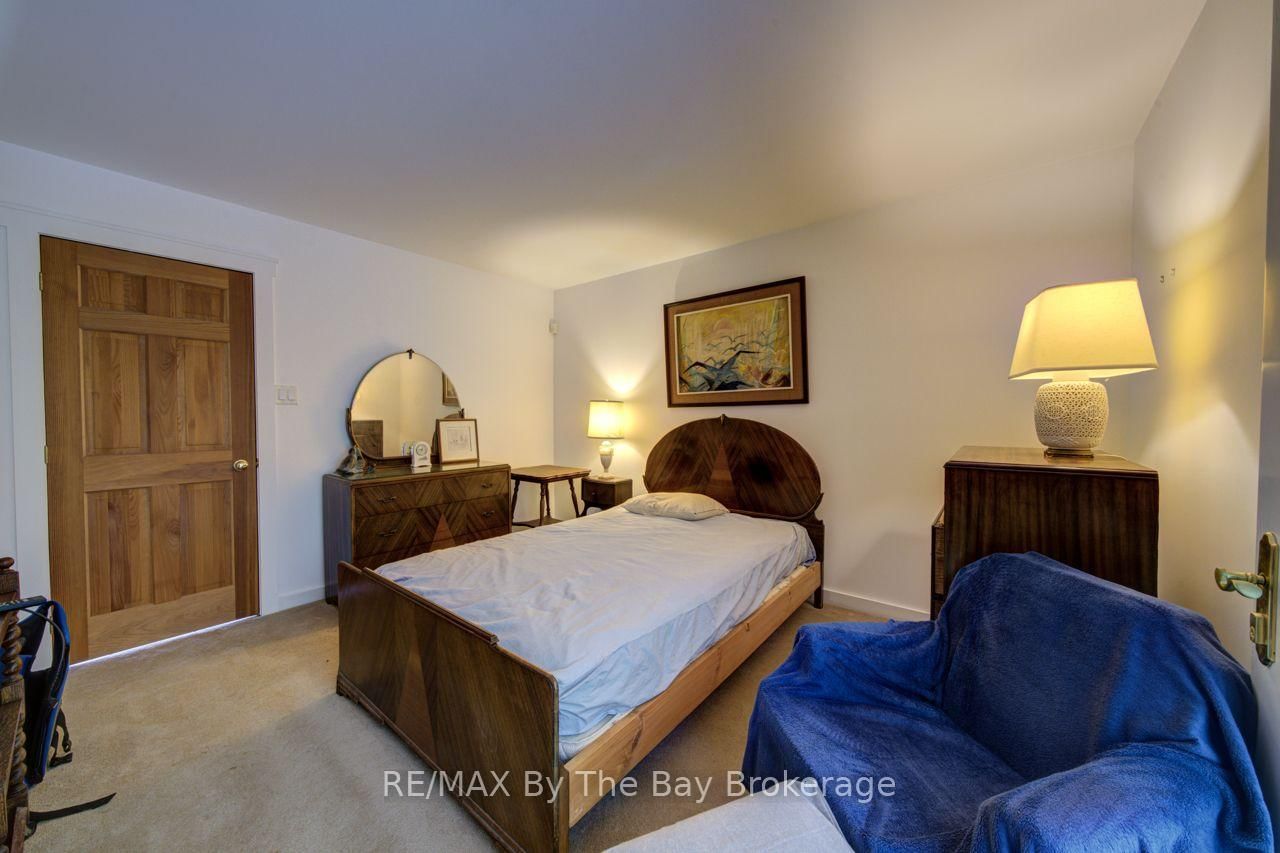 1170 Shore Lane • Wasaga Beach, ON photo 19