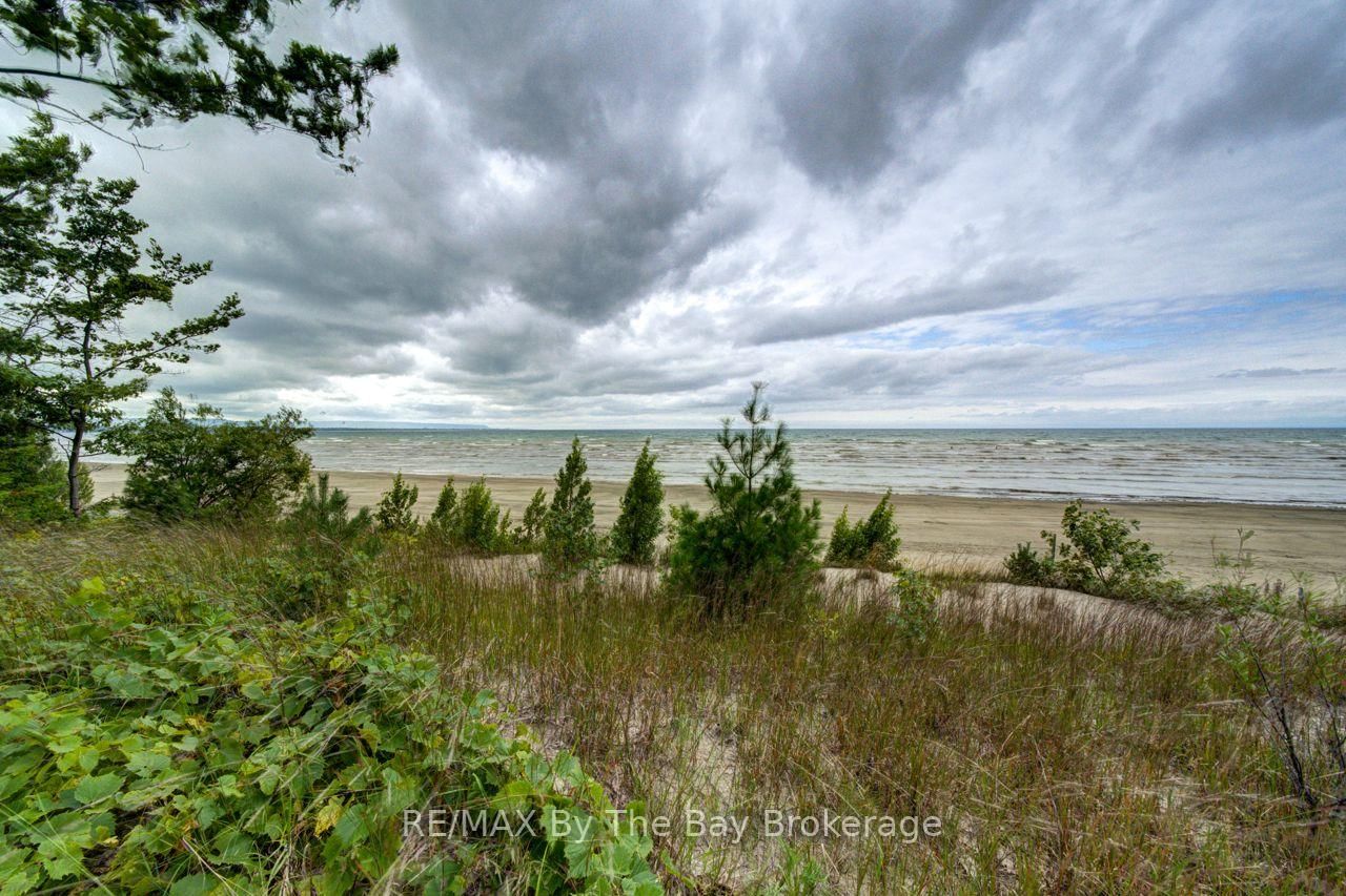 1170 Shore Lane • Wasaga Beach, ON photo 29