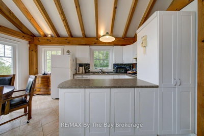 1170 Shore Lane • Wasaga Beach, ON photo 6