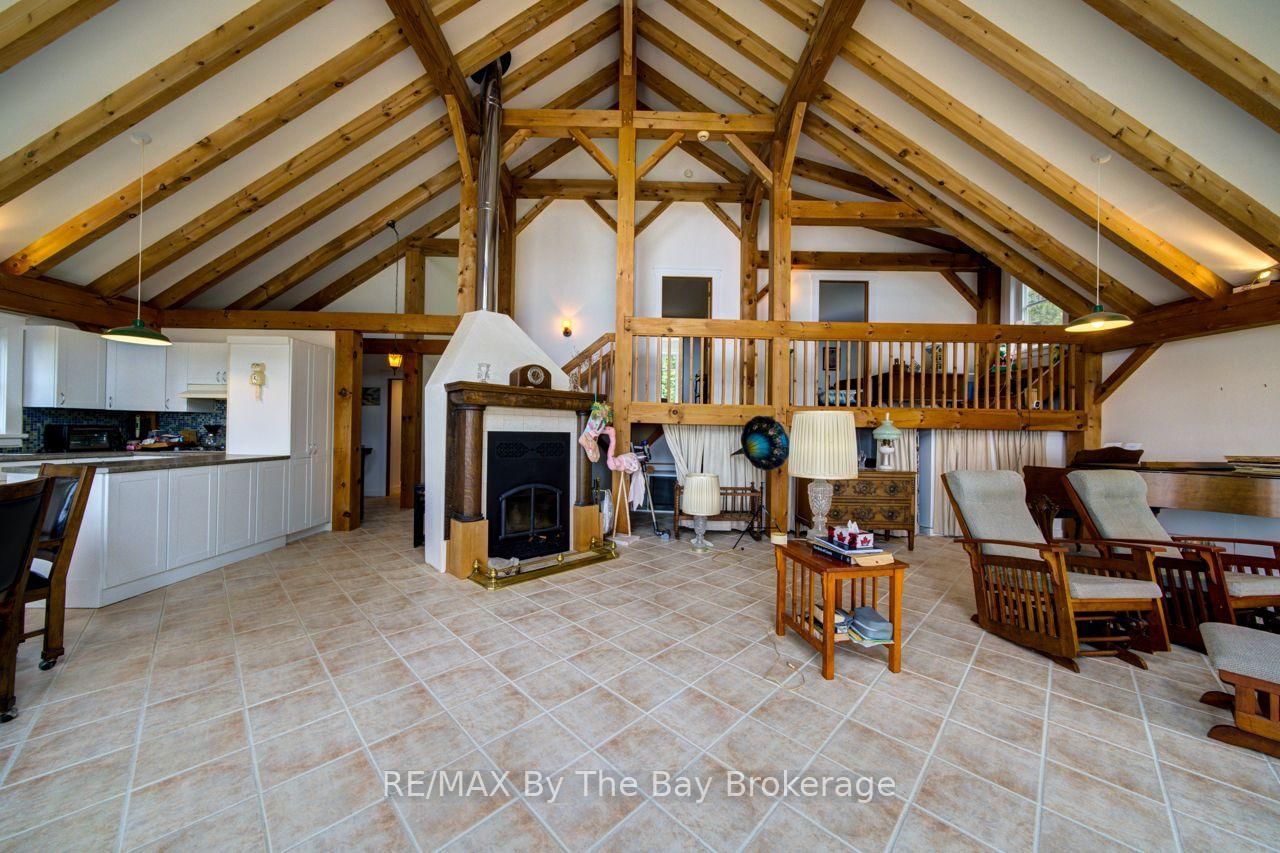 1170 Shore Lane • Wasaga Beach, ON photo 15