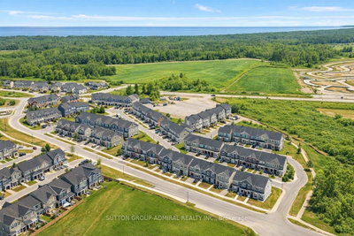 83 Shelburne Avenue • Wasaga Beach, ON photo 6