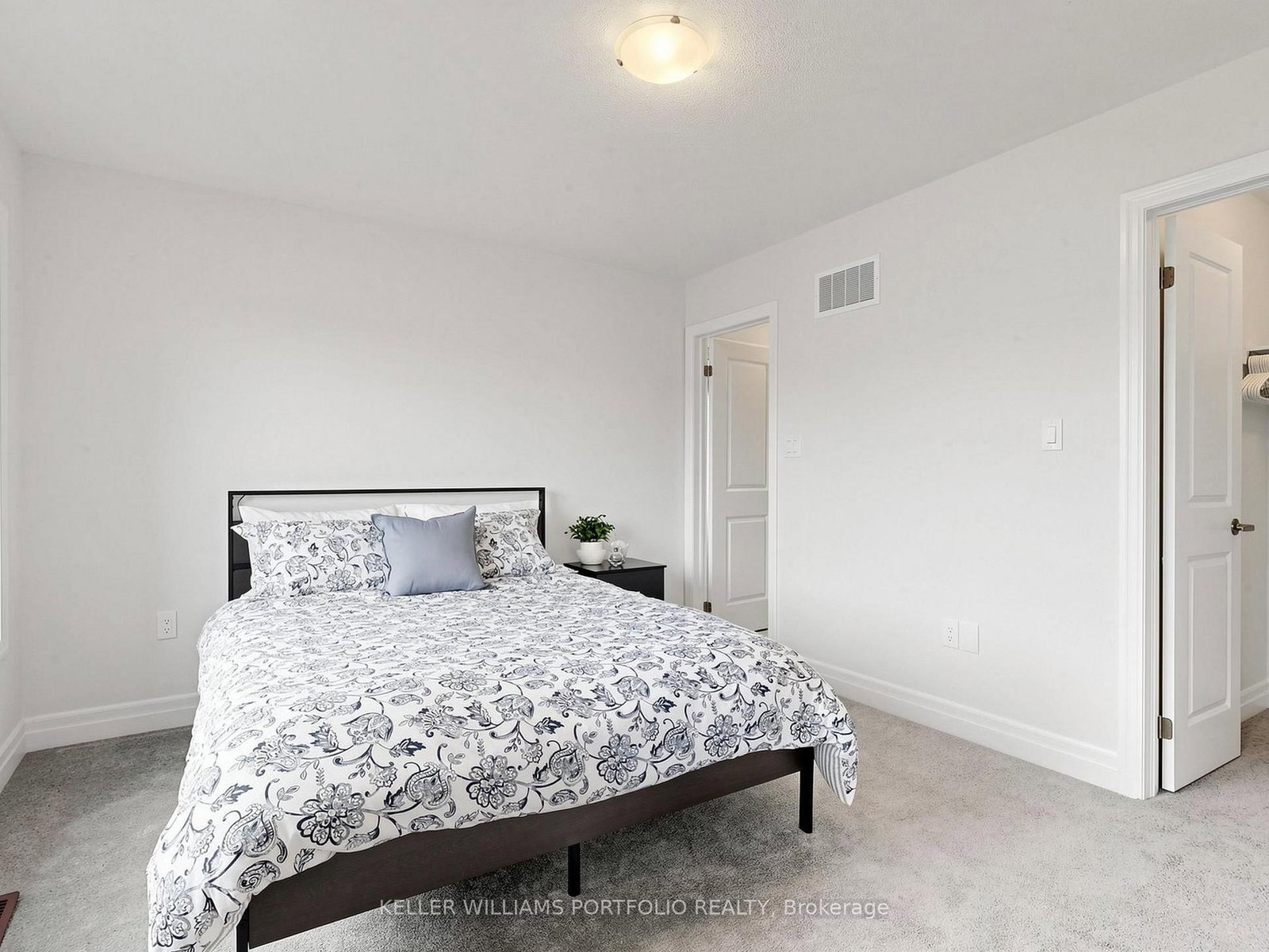 23 Rosanne Circle • Wasaga Beach, ON photo 18