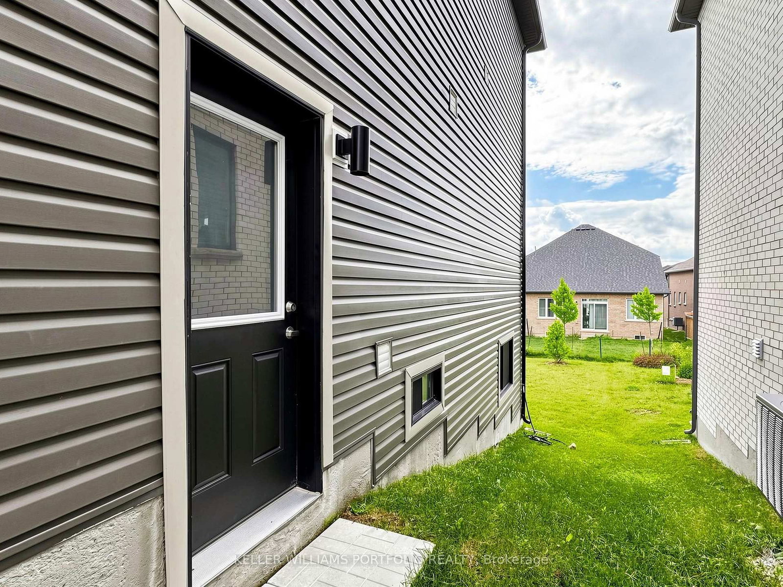 23 Rosanne Circle • Wasaga Beach, ON photo 22