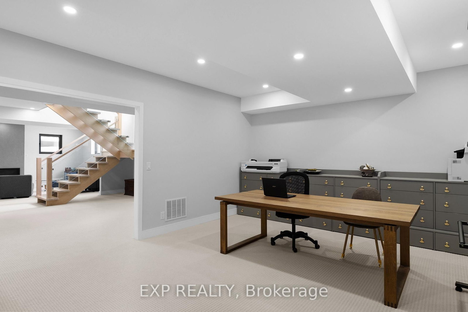 236 Cox Mill Road • Barrie, ON photo 23