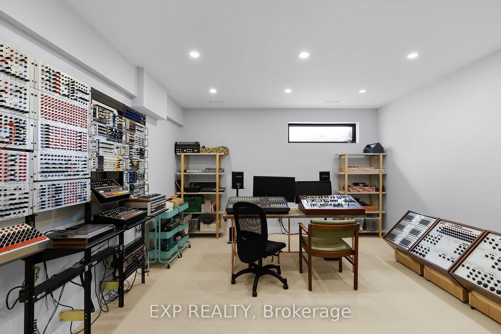 236 Cox Mill Road • Barrie, ON photo 28