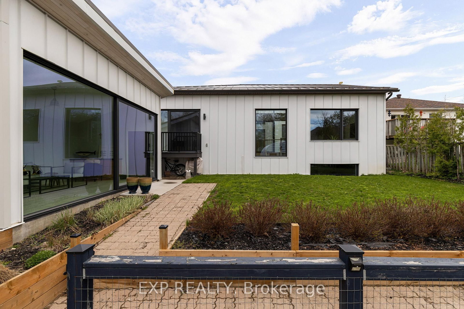 236 Cox Mill Road • Barrie, ON photo 31