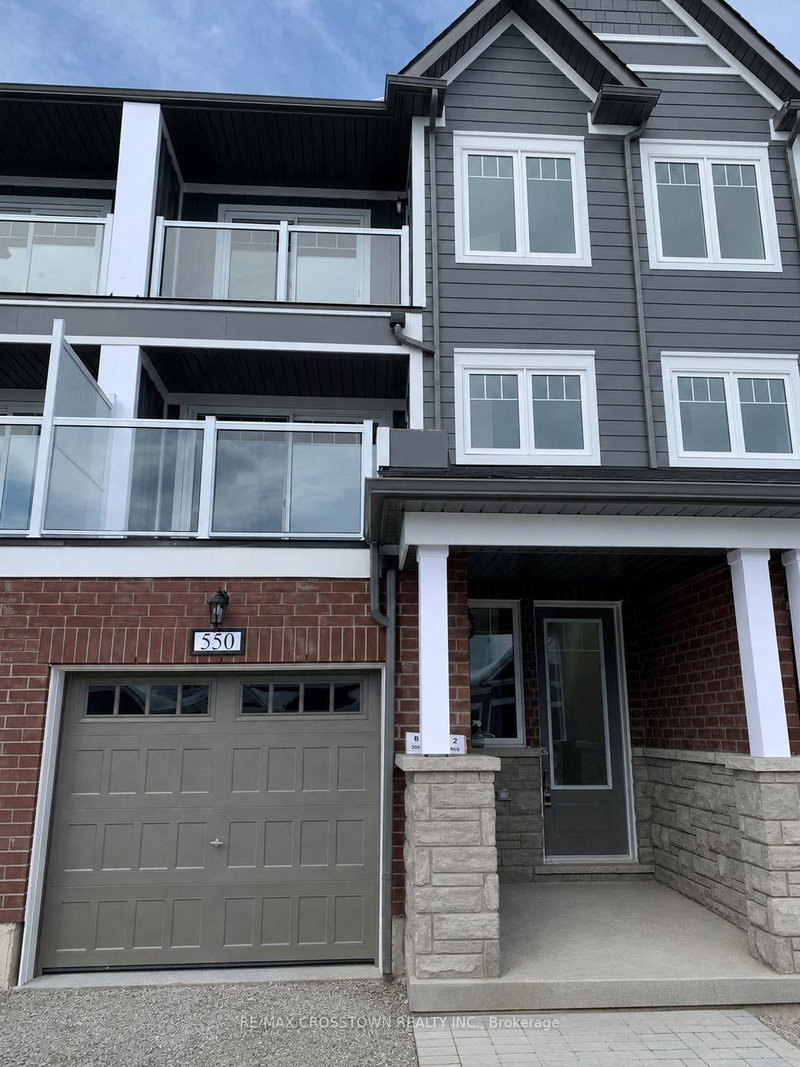 550 Hudson Crescent