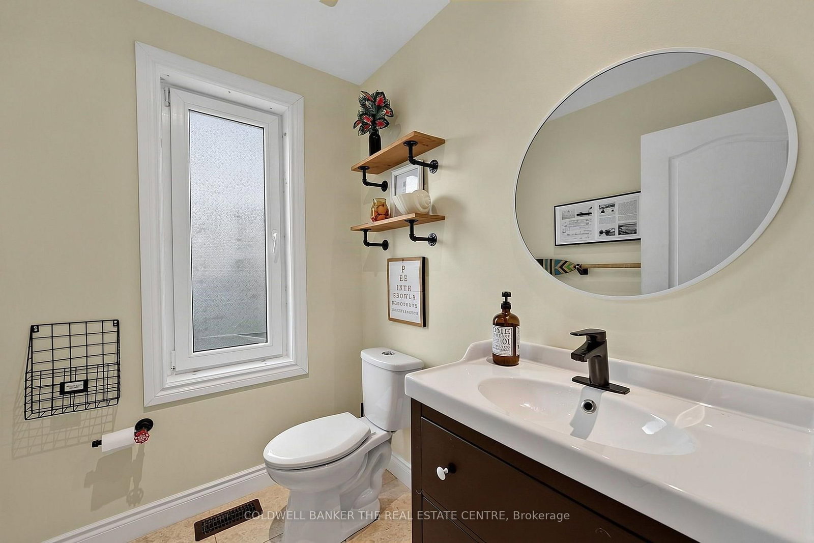 247 Poplar Avenue • Tay, ON photo 17