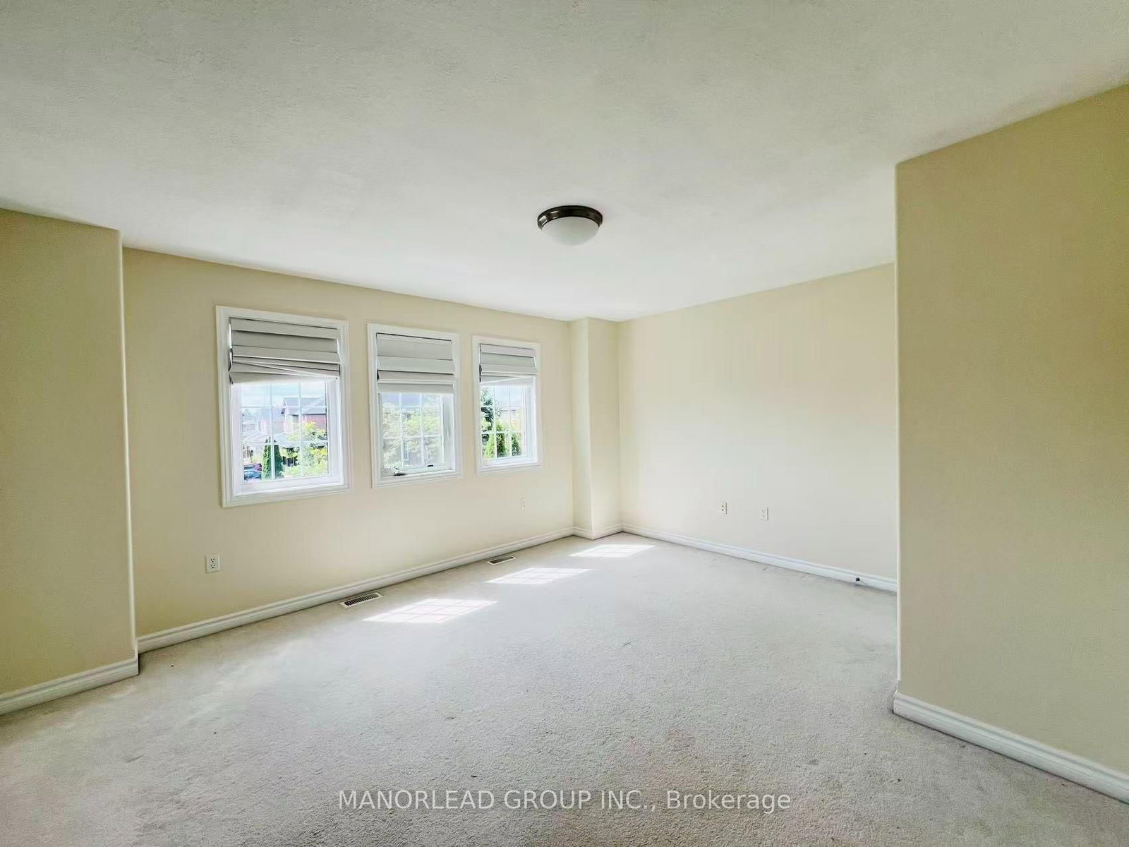 42 Parisian Crescent • Barrie, ON photo 20