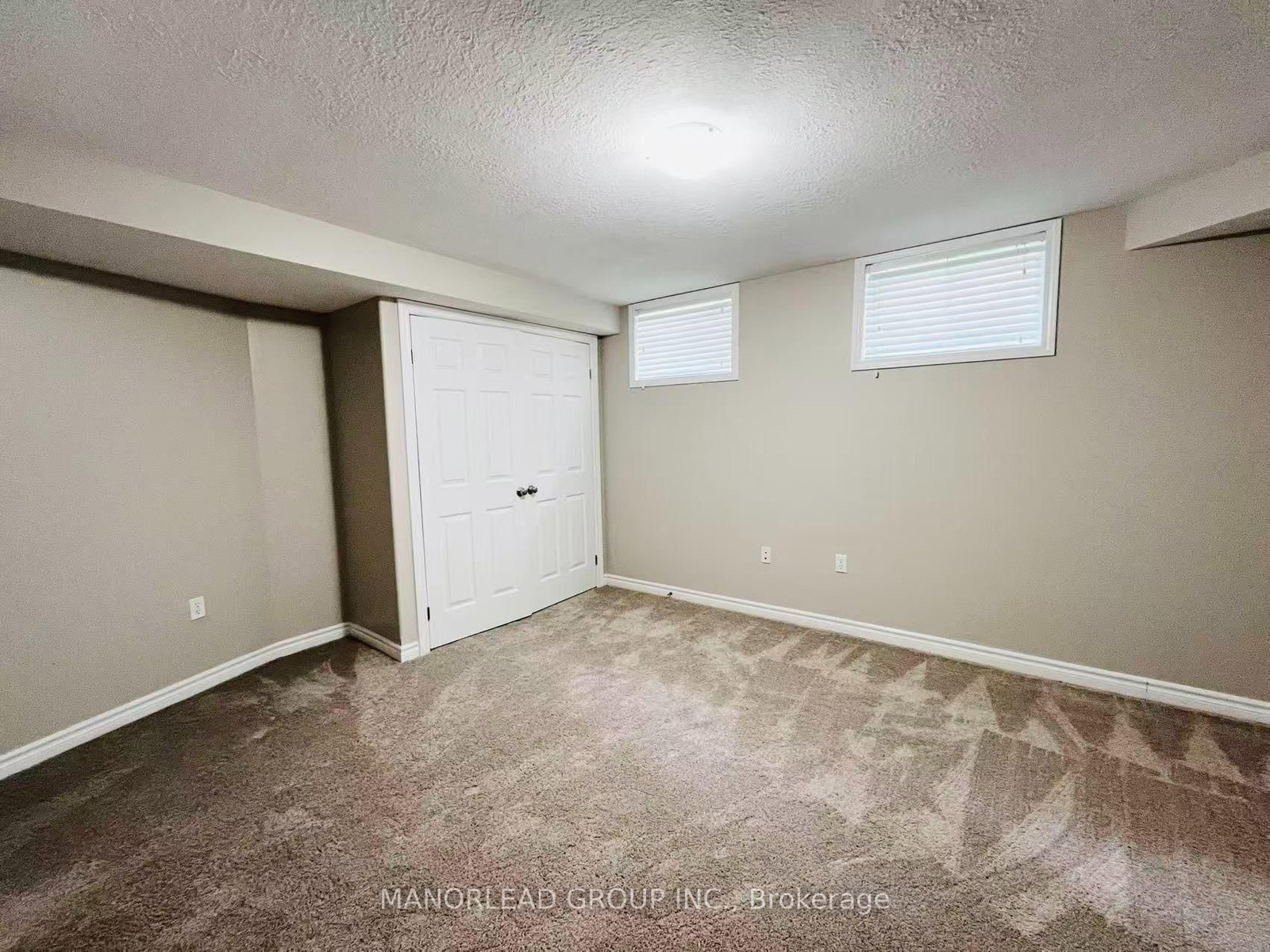 42 Parisian Crescent • Barrie, ON photo 33