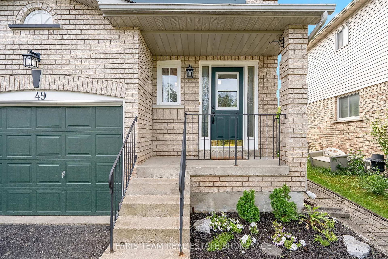 49 Cunningham Drive • Barrie, ON photo 3
