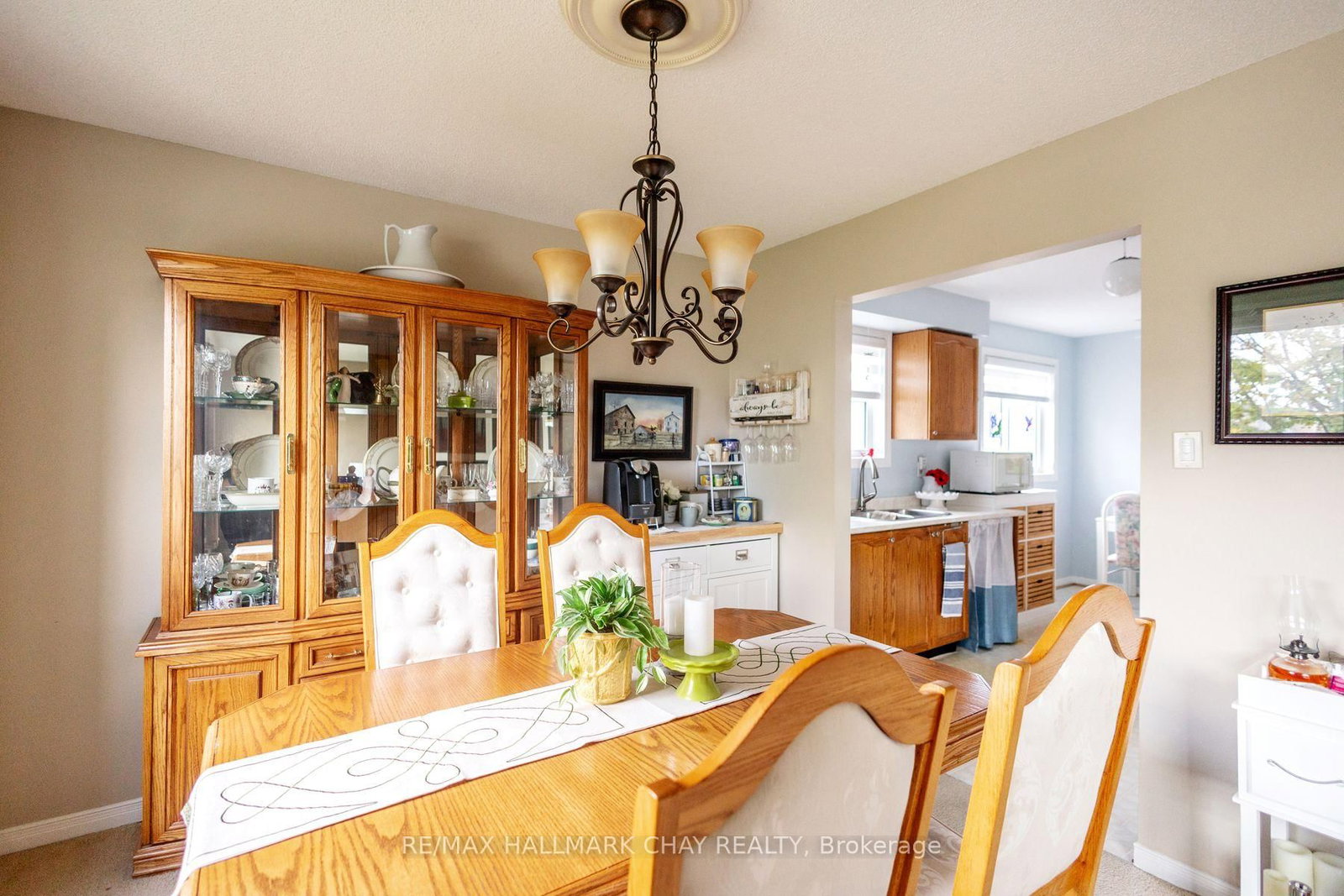 28 Pae Drive • Barrie, ON photo 11