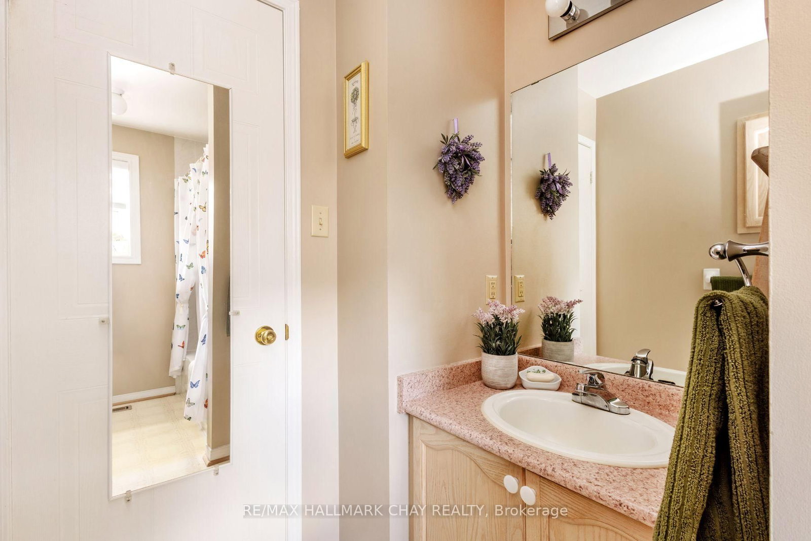 28 Pae Drive • Barrie, ON photo 24