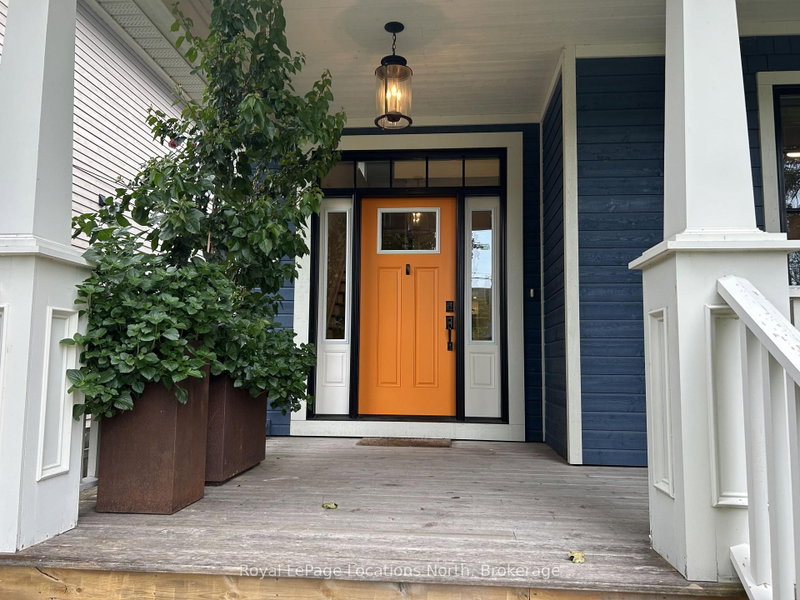 10 NIAGARA Street