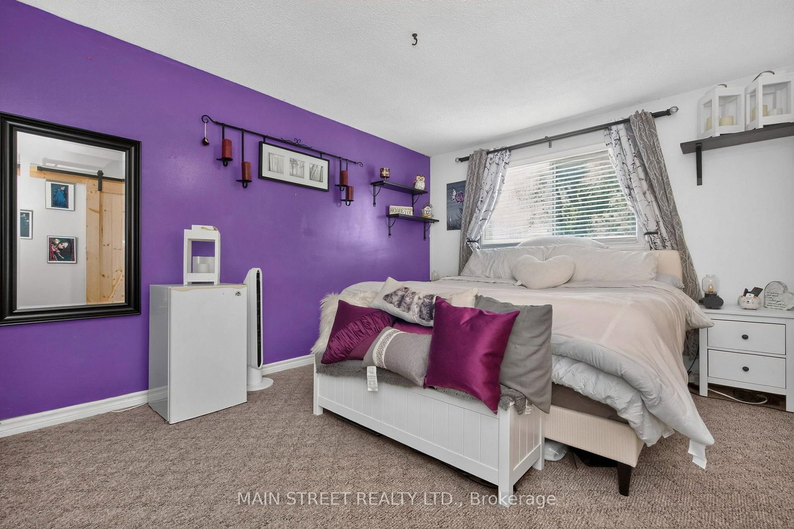 8 Robin Court • Barrie, ON photo 15