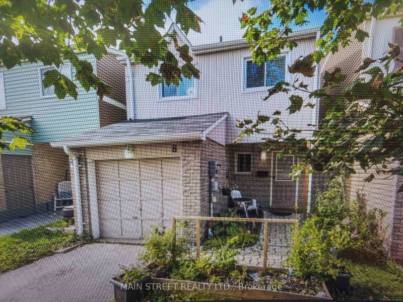 8 Robin Court
