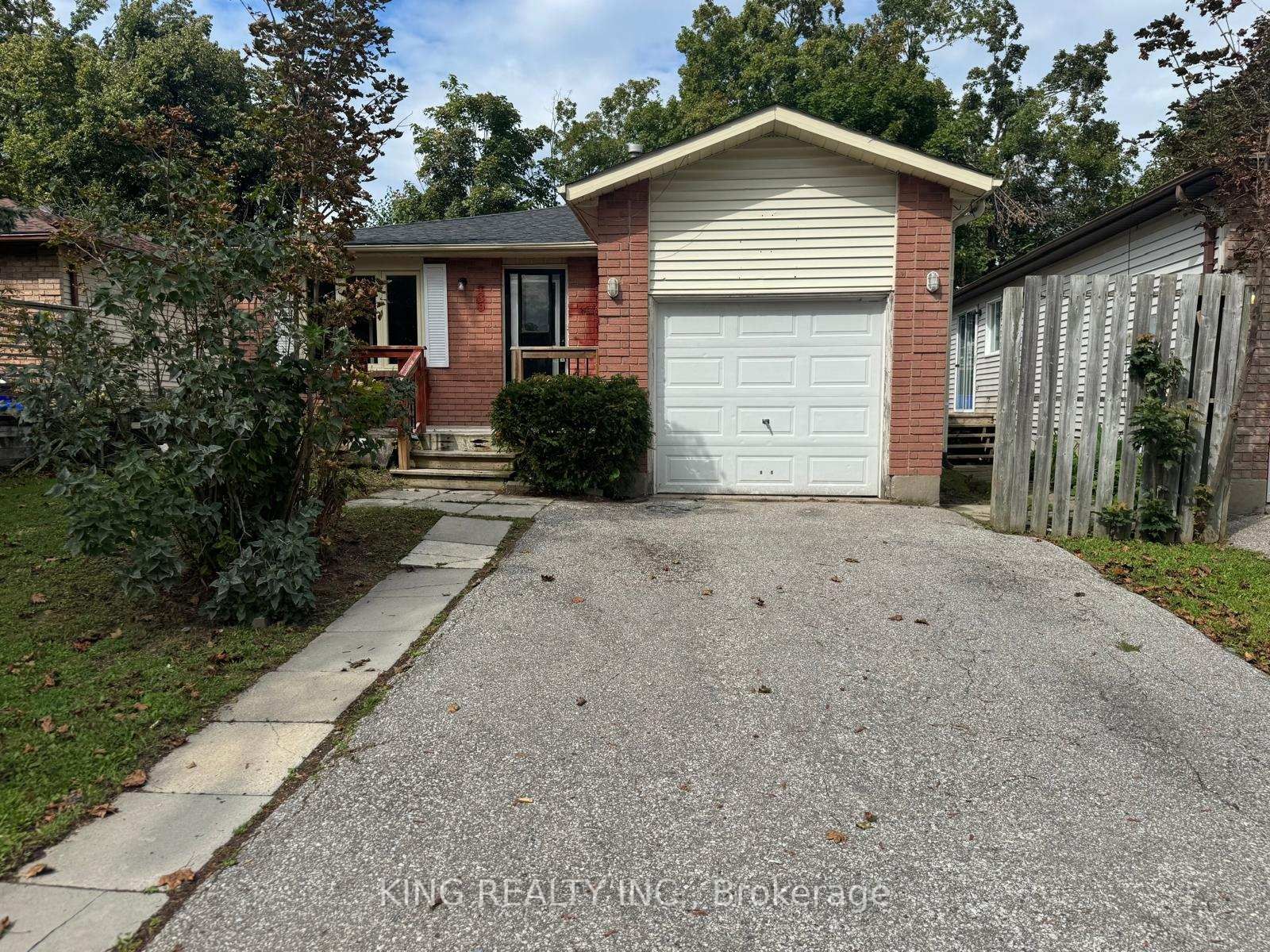 139 Hickling Trail • Barrie, ON photo 1
