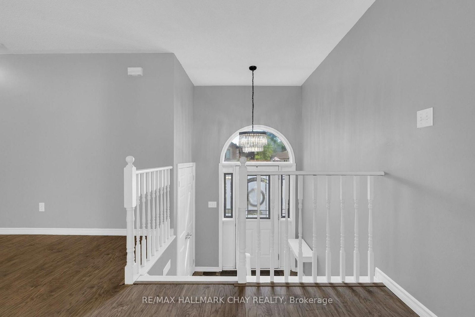 5 Harbour Crescent • Wasaga Beach, ON photo 6