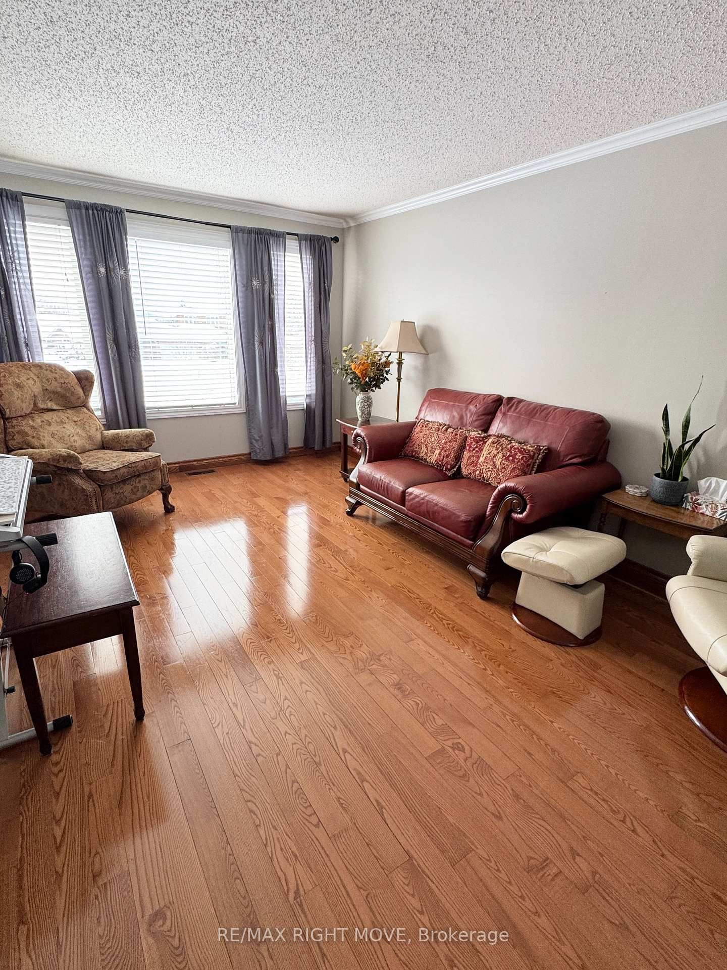 15 Watson Court • Orillia, ON photo 9