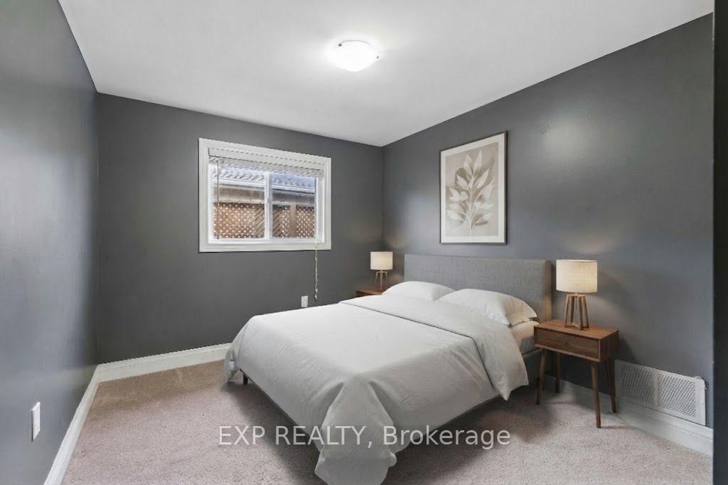138 Lillian Crescent • Barrie, ON photo 17