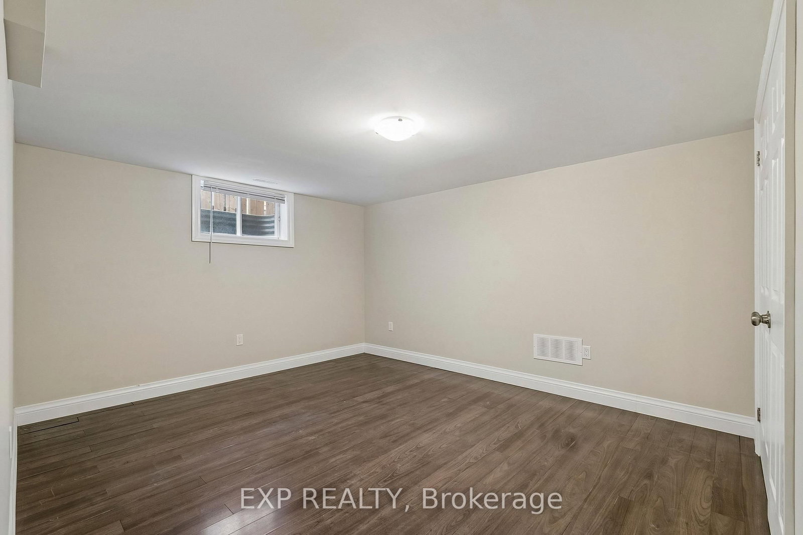 138 Lillian Crescent • Barrie, ON photo 32