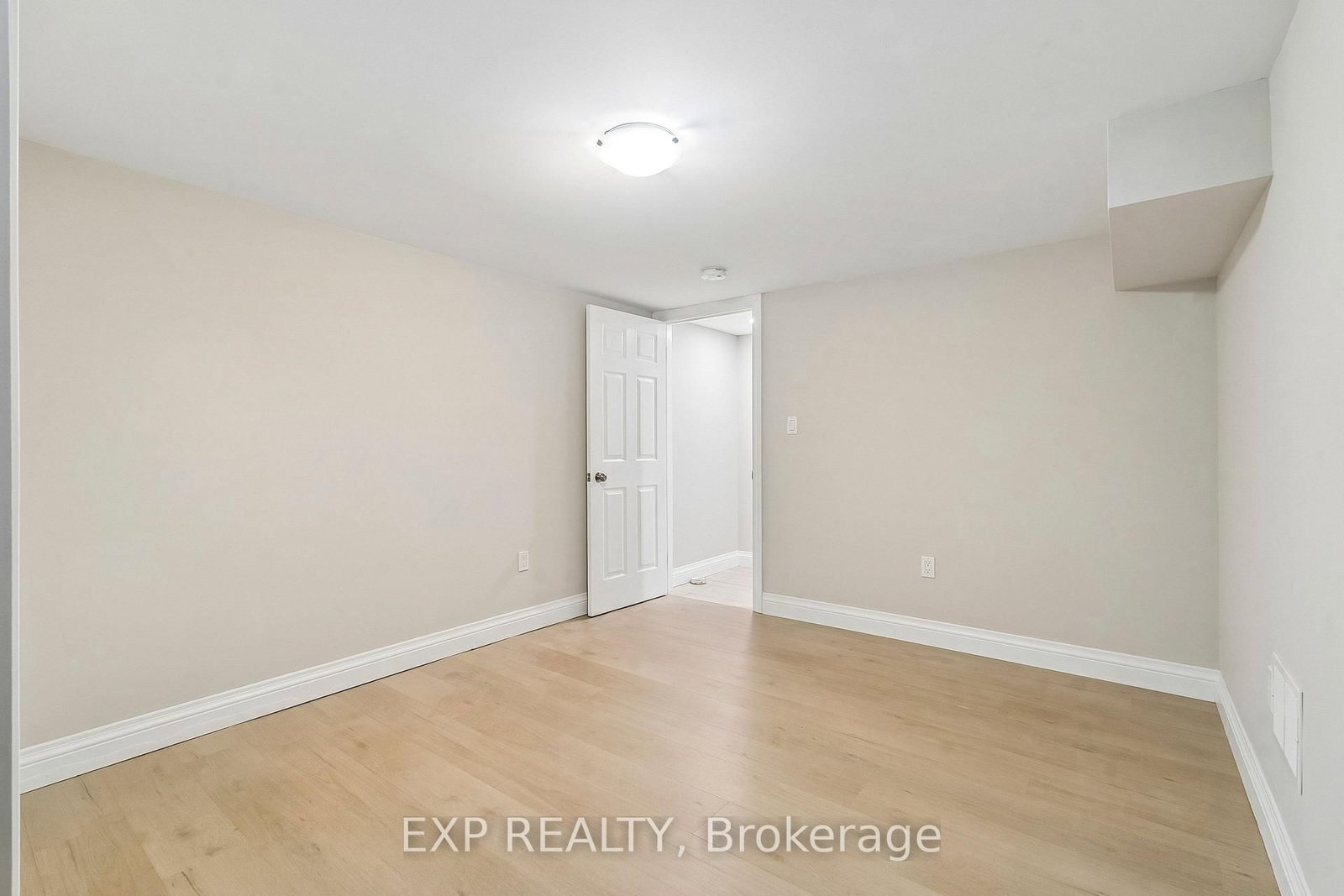 138 Lillian Crescent • Barrie, ON photo 34