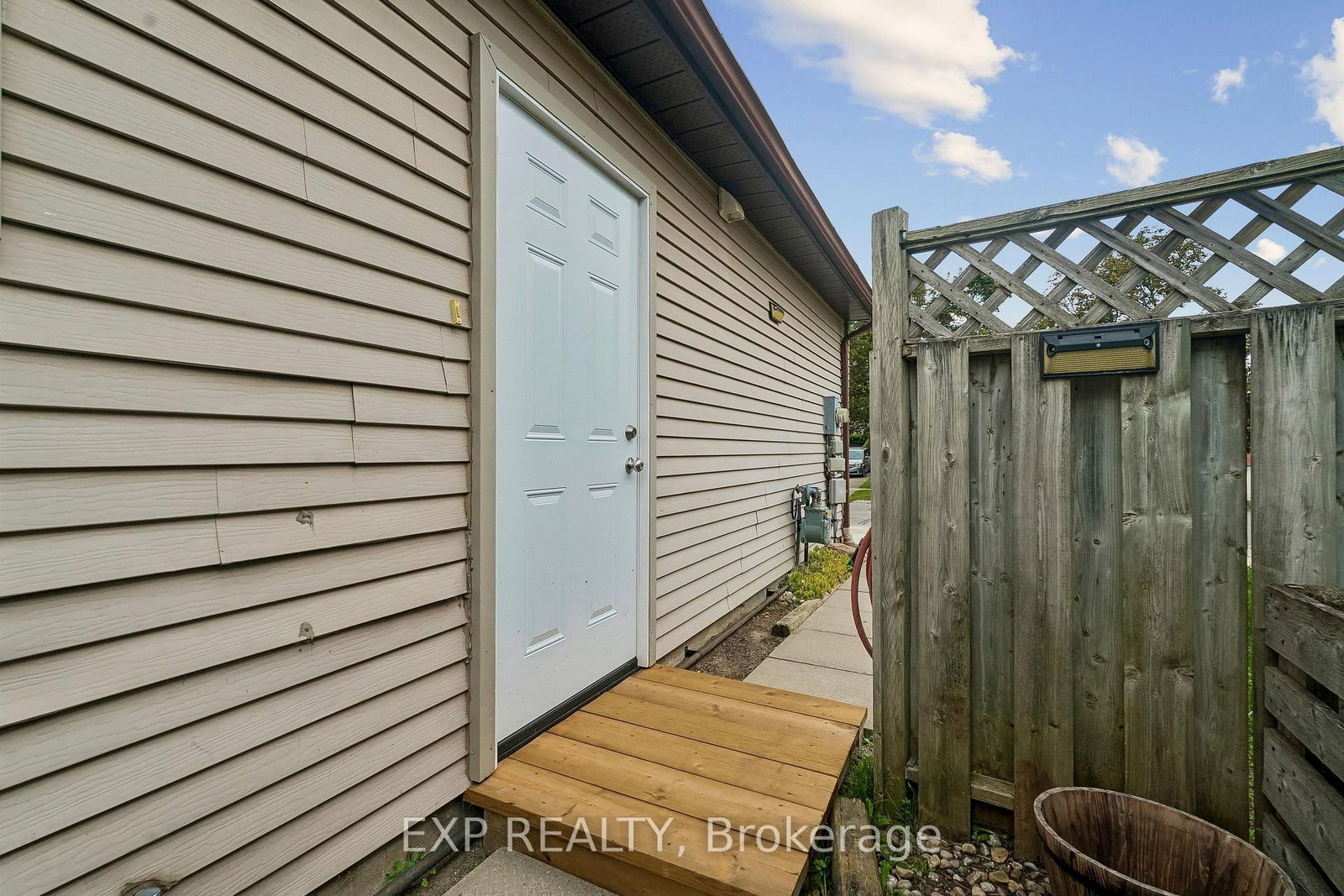 138 Lillian Crescent • Barrie, ON photo 43