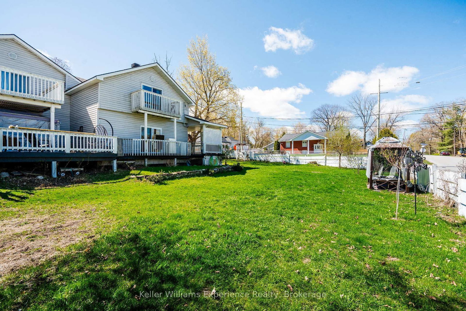 107 Pine Street • Tay, ON photo 23