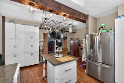 107 Pine Street • Tay, ON photo 5