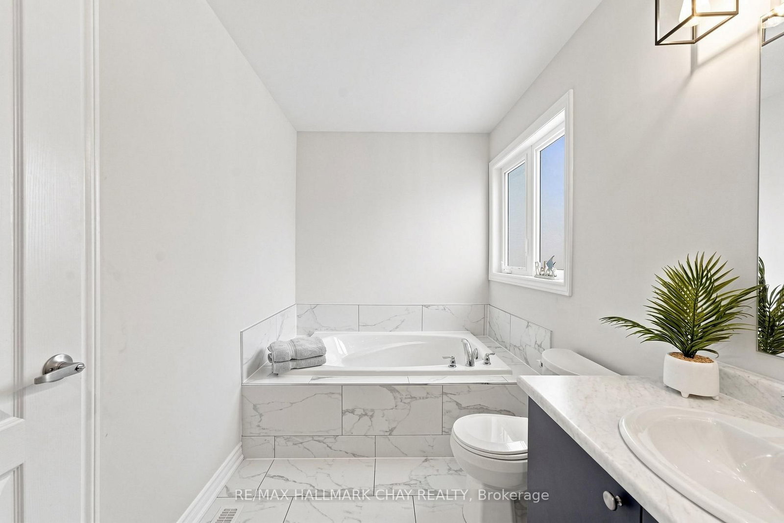3118 Orion Boulevard • Orillia, ON photo 24