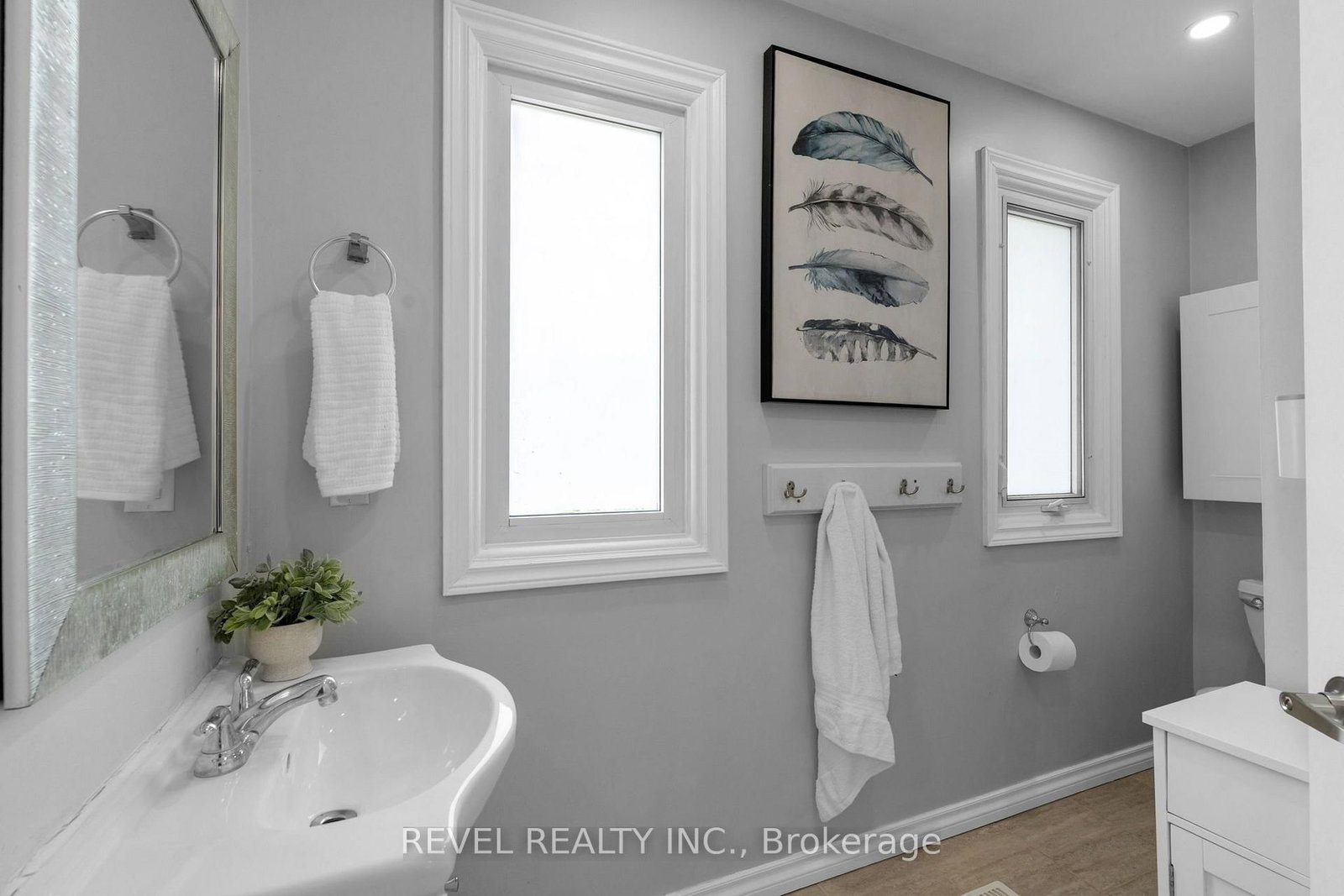 7 Penton Drive • Barrie, ON photo 22