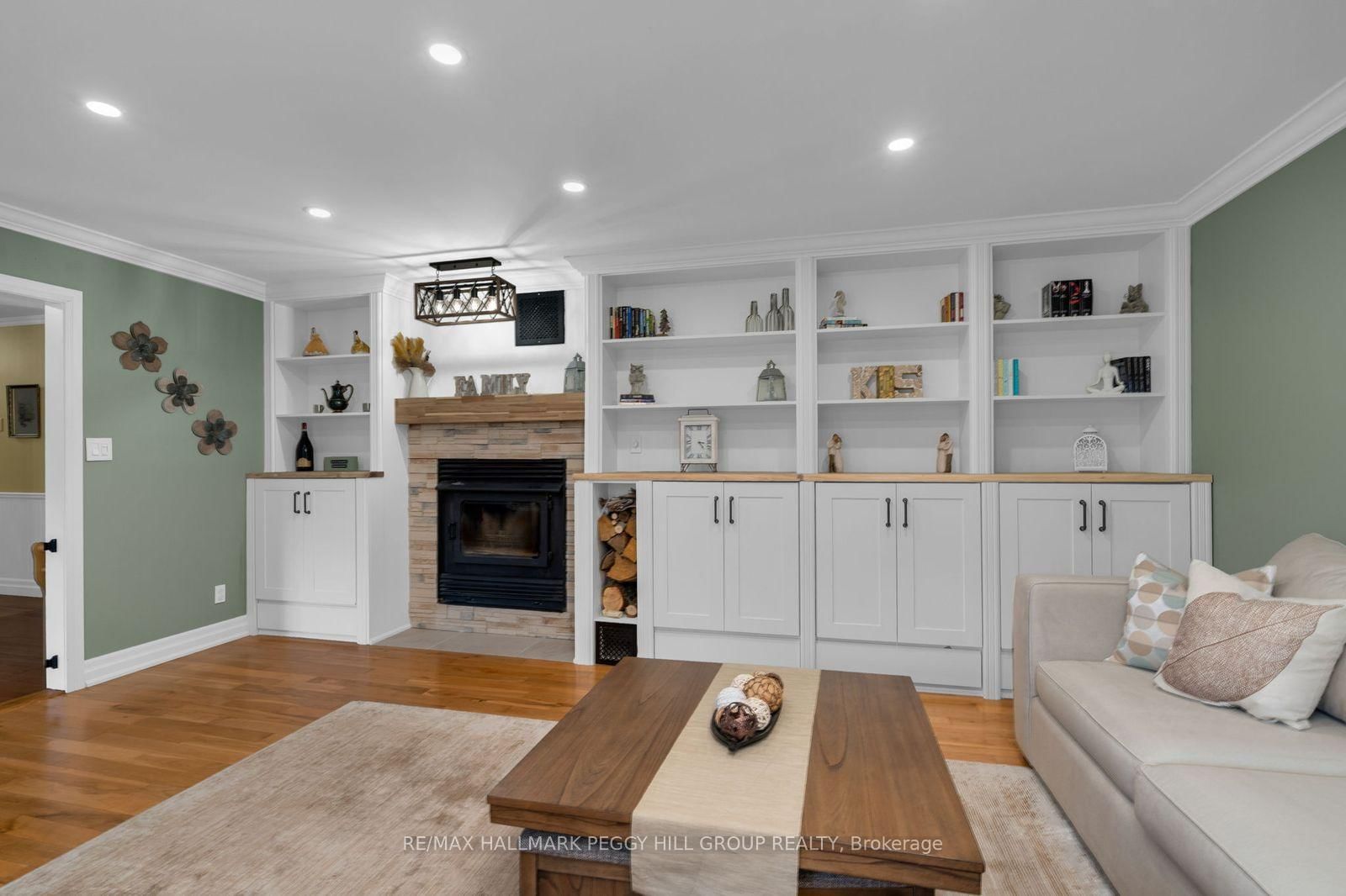 2889 Fairgrounds Road S • Clearview, ON photo 5