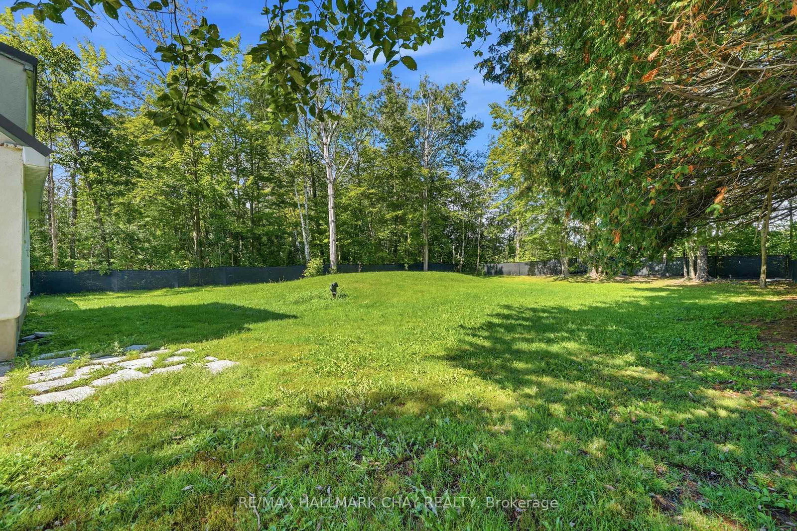 8410 11 Highway • Severn, ON photo 28