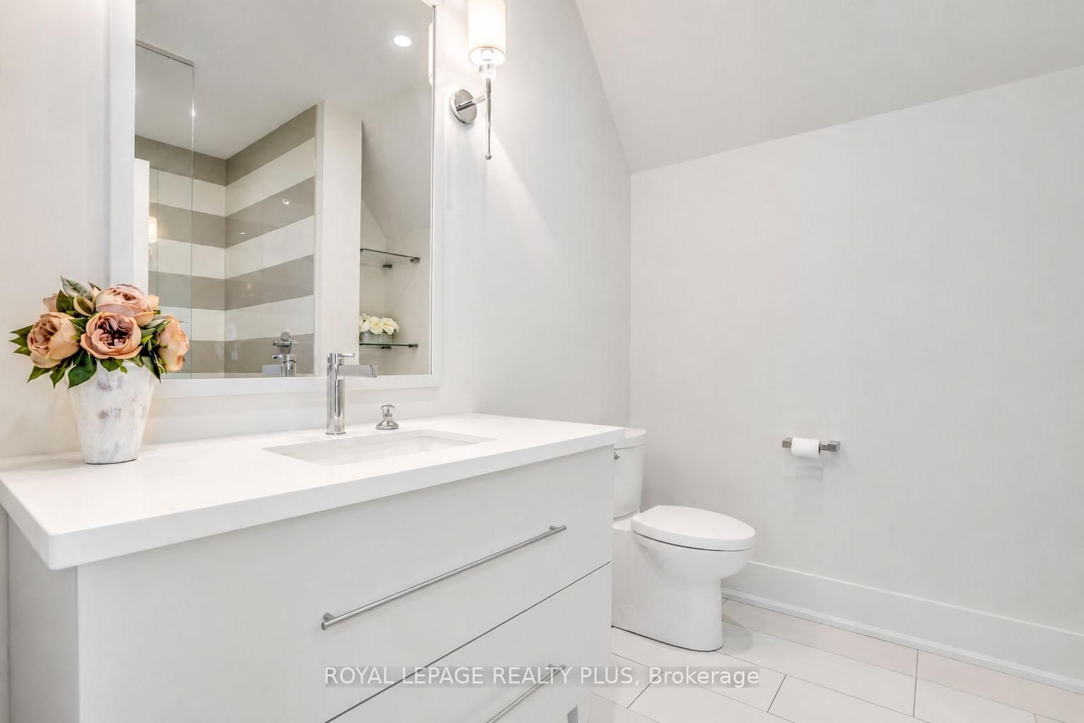 39 Plunkett Court • Barrie, ON photo 29