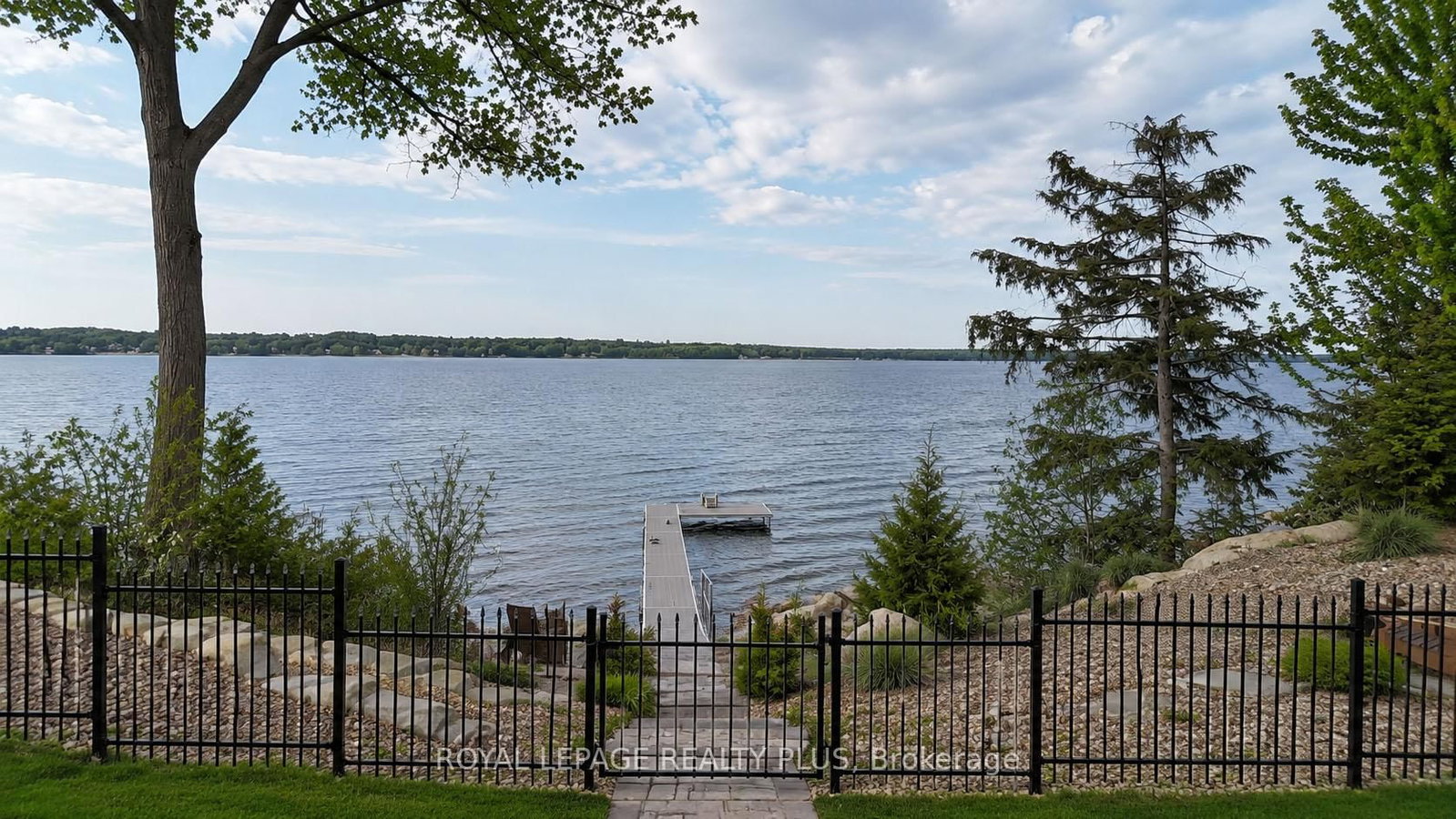 39 Plunkett Court • Barrie, ON photo 42