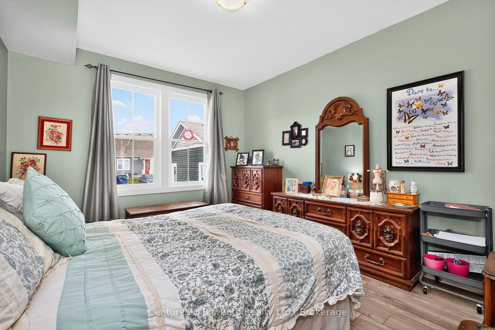 16 Samantha Lane • Midland, ON photo 22